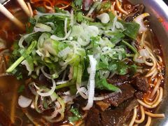 红油牛肉面-薛记襄阳香辣牛肉面(平安路店)