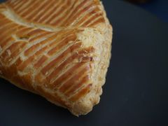 苹果派-老梦面包 CHEZMOREL(三源里店)