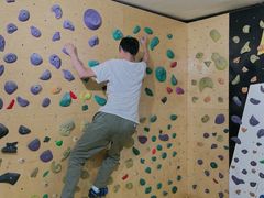 -问山MountQuest攀岩馆