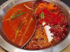 -沸炉重庆老火锅(军事博物馆店)