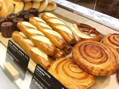 碱水面包-WHEAT&BAKER-麥(凯德来福士店)