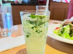 -星期五餐厅(金融街店)