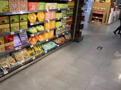 -blt精品超市(杭州城西银泰店)