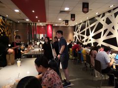 大堂-麦当劳(汉口火车站候车室店)