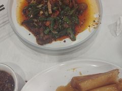 -鑫巴蜀小镇 · 水煮鱼专研店(玉桥店)