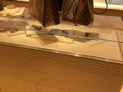 -LV路易威登(德基广场店)
