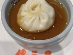 -馋三尺蟹粉小笼(人民广场店)