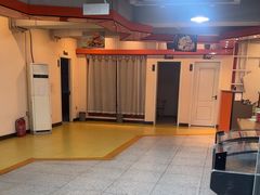 -江城老胖串店·海鲜·小龙虾(世光路店)