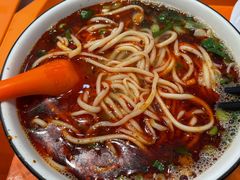 -德元兰州纯汤牛肉面(深圳首店)
