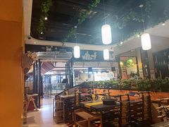 大堂-四季喧黔味豆米火锅(万达广场店)