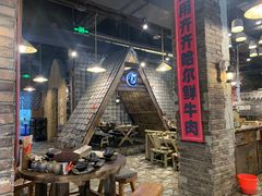 -破瓦寒窑·地摊烤羊排