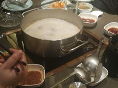 -捞王锅物料理(上海世茂广场店)