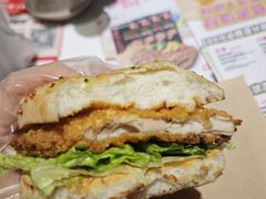 -必胜客(SM城市广场店)