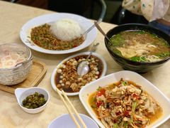 -啰啰冰屋(景洪总店)