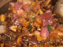 -胡须佬鸡煲四季火锅店(石厦西村直营店)