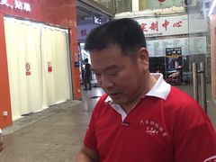 -鲨鱼皮汽车凹陷玻璃修复(静安店)