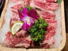 -韩烧牛中牛·甄选黑牛烤肉(黑金店)