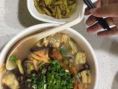 -西环肥仔螺蛳粉(南宁第一分店)