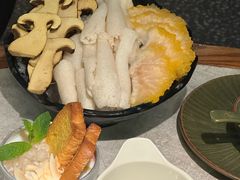 -鲜潭蒸汽石锅鱼(五道口购物中心店)
