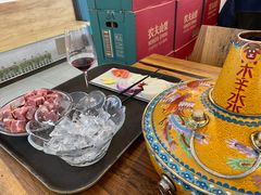 -毛辣果·贵州红酸汤牛肉火锅(西单店)