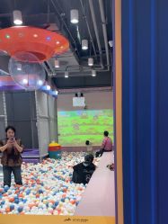 -meland亲子乐园(北京首开通州万象汇店)