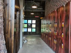 -YOGO优果密室逃脱(新佳丽广场店)