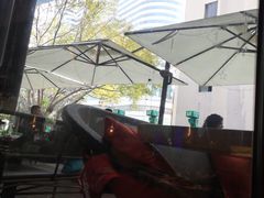 -蝴蝶汇音乐酒馆(罗湖店)