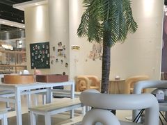 -藏猫猫咖啡主题馆(中央大道店)