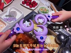 -海底捞火锅(杭州庆春路夜宵主题店)