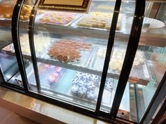 面包甜点陈列柜-乐天大喜屋(创兴广场店)