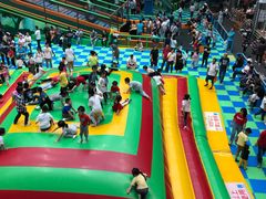 -蒙特利亲子乐园