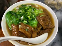 牛筋拼牛俐河粉-珍珍小食店(西华路店)