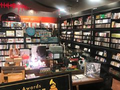 -诚品(信义店)