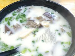 -津津老鸭粉丝馆(正东路店)