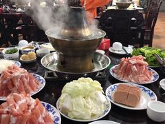 -鑫龙火锅城(环山路店)
