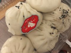 -白玉兰食品甜凤店(合生汇店)