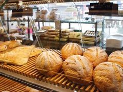 皇后西斯汀西饼店(家乐福店)-皇后西斯汀饼店(文化路店)
