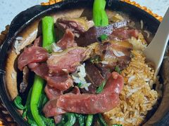 招牌腊味煲仔饭-肥仔文澳门猪骨煲(南京西路店)