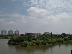 -新田360广场(上海华侨城店)