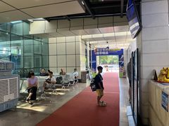 -奥冠体育华师附中恒温游泳馆