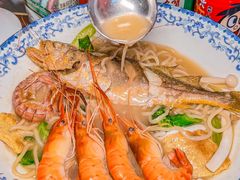 -霆记海鲜·只为这碗面(滨江店)