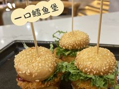 -乜都得港式茶楼(天贵路店)