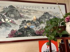 -江城小馆陕南妈妈菜·全球旅行餐厅(钟楼店)
