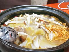 -菌之家·专业纯野生菌火锅·特色炒菌