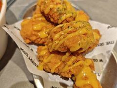 -W COLLECTIVE  DESSERT SHOP