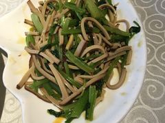 -国人川菜(李家村建东街店)