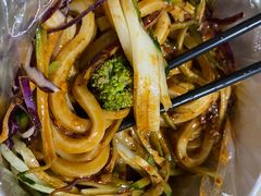 -清真盛志望麻酱酿皮铺