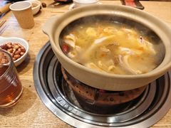 -邹开喜·炭炉鸡煲·海鲜火锅(虹口足球场店)