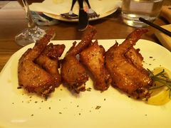 迷迭香烤鸡翅-CRAZYONES西班牙海鲜饭(上海美罗城店)