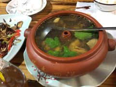 -小厨子私房菜·云南美食店